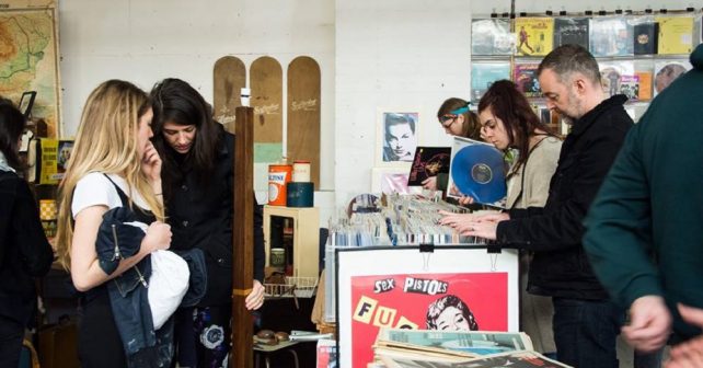 hackney flea