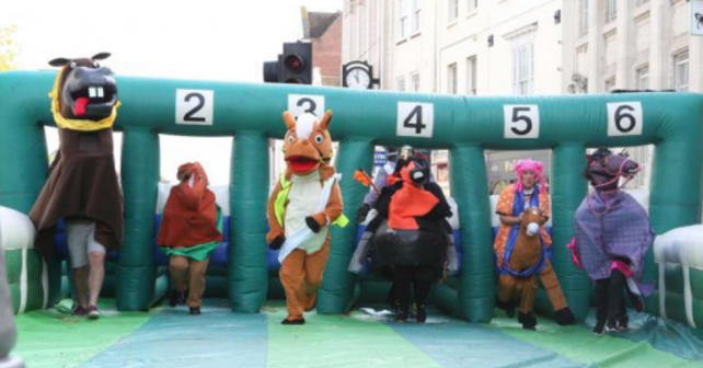 pantomime horse race